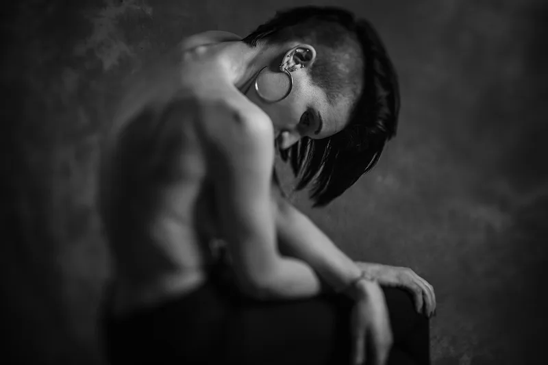 Sombre-introspection-malaise-solitude-objectif-bascule-philippe-martz
