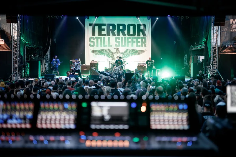 concert-Terror-Mozhell-groupe-regie-son