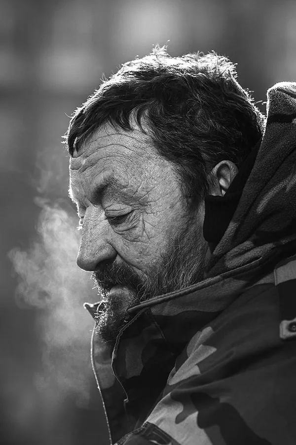 sdf-emotion-fumee-profil-visage-rides-portrait-noir-blanc-philippe-martz
