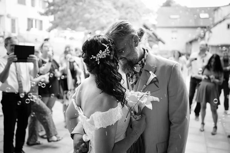 photo-mariage-couple-amour-instant-emotion-noir-et-blanc-philippe-martz